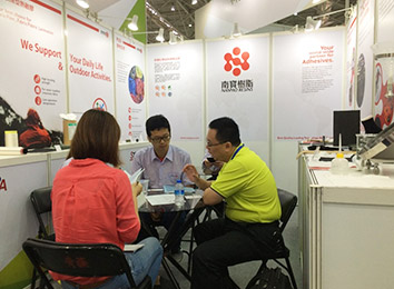 Attend international exhibitions